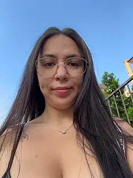 Snapshot of Bunny_Lush chatting on 3, 7, 2026 Bunny Lush online show from 3, 7, 2026