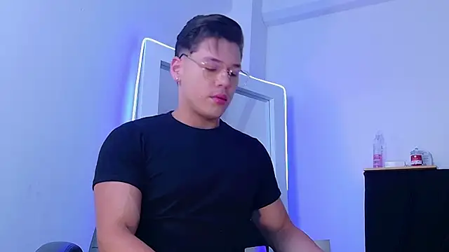 NIKLAS BRAUNN01 online show from 7, 3, 2026