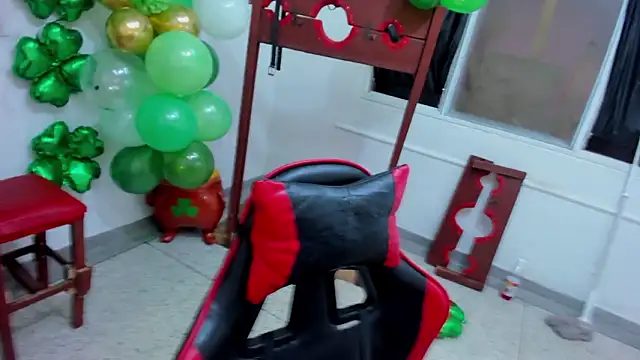 MiaBella and Max online show from 17, 3, 2026