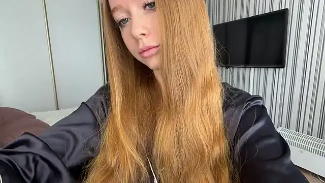 Snapshot of Emily_Rass_ chatting on 18, 3, 2026 Emily Rass online show from 18, 3, 2026