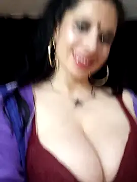 Snapshot of sirena_dorada29 chatting on 11, 3, 2026 sirena dorada29 online show from 11, 3, 2026