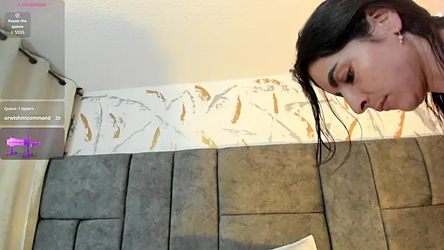 Samantha Velle online show from 16, 5, 2026