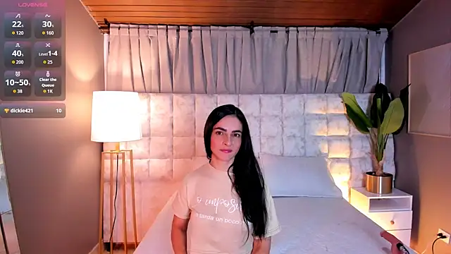 Samantha Velle online show from 4, 6, 2026