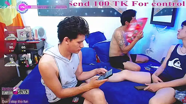 Snapshot of Little_sunshine_squad chatting on 12, 3, 2026 Little sunshine squad online show from 12, 3, 2026