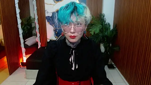Lyra tay online show from 10, 4, 2026