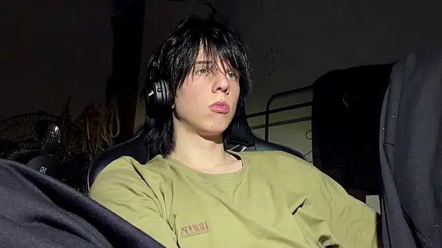 Snapshot of Mark_Shoyer2 chatting on 9, 4, 2026 Mark Shoyer2 online show from 9, 4, 2026