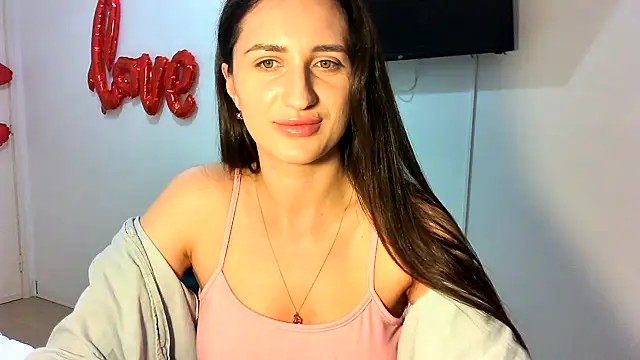 EveLuxe01 online show from 3, 3, 2026