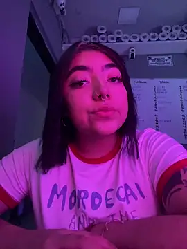 Alessia Walkeer online show from 2, 3, 2026