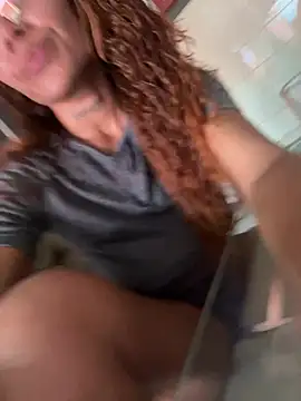 Julieta-velvet online show from 11, 3, 2026