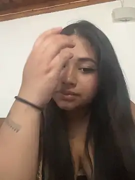 danniiq online show from 28, 2, 2026