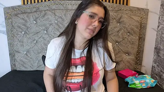 ElisVega online show from 11, 3, 2026