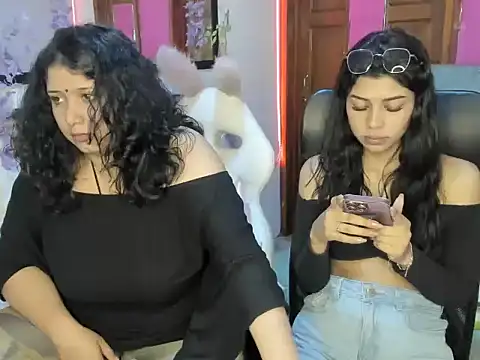 Snapshot of Agatha_Marin chatting on 9, 5, 2026 Agatha Marin online show from 9, 5, 2026