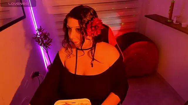 Snapshot of Agatha_Marin chatting on 20, 5, 2026 Agatha Marin online show from 20, 5, 2026