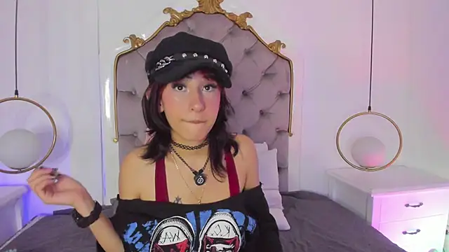 mika doll online show from 5, 5, 2026