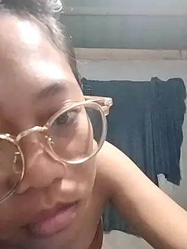 angelpinay44 online show from 9, 3, 2026