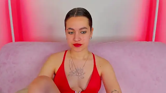 Snapshot of AishaTempt chatting on 19, 6, 2026 AishaTempt online show from 19, 6, 2026