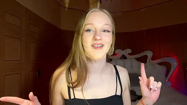 Snapshot of Anika_Socutehe chatting on 18, 3, 2026 Anika Socutehe online show from 18, 3, 2026