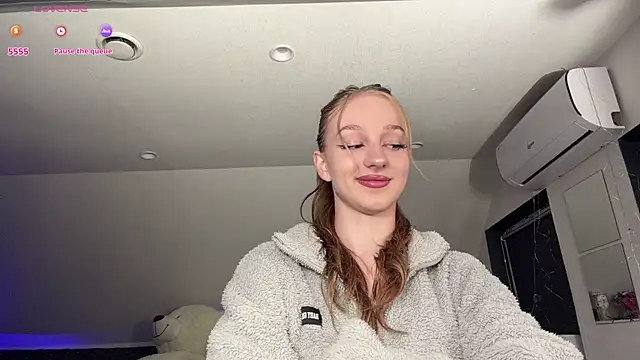 Anika Socutehe online show from 26, 7, 2026