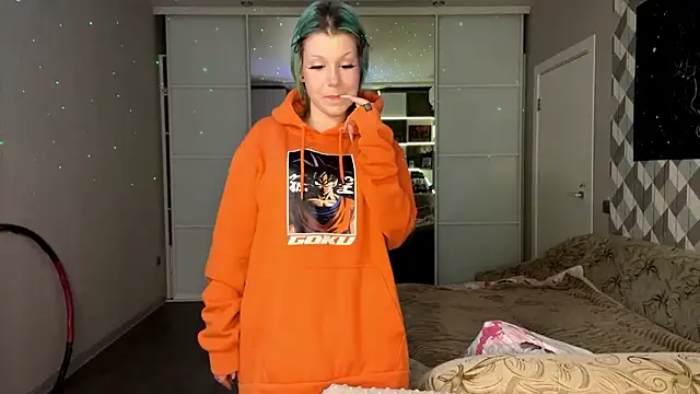 SalenaVeron online show from 11, 3, 2026