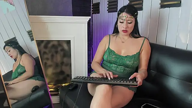 Terra  Rouse  online show from 8, 7, 2026
