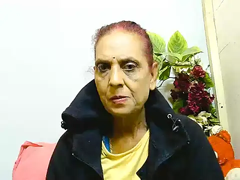 Hot queen58 online show from 29, 6, 2026