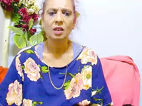 Hot queen58 online show from 21, 7, 2026