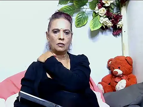 Hot queen58 online show from 26, 7, 2026