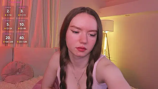 Snapshot of MilaKika chatting on 13, 3, 2026 MilaKika online show from 13, 3, 2026