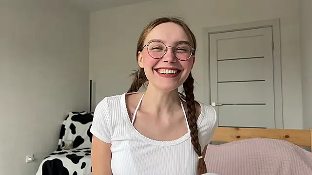 Snapshot of Lolatatee chatting on 20, 3, 2026 Lolatatee online show from 20, 3, 2026