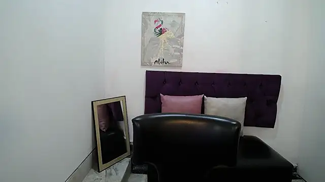 TomBoy Natali online show from 3, 3, 2026