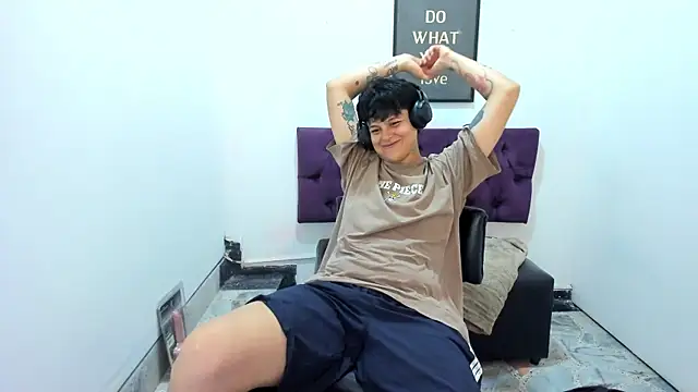 TomBoy Natali online show from 6, 5, 2026