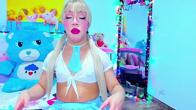 Dulce Fabiana  online show from 15, 3, 2026