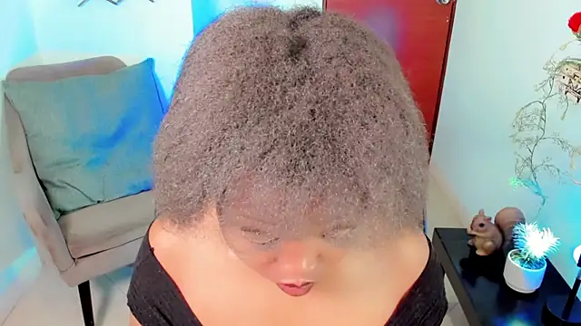 Mila Kuniss online show from 10, 3, 2026