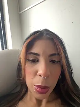 Snapshot of VioletaHills_ chatting on 11, 3, 2026 VioletaHills online show from 11, 3, 2026