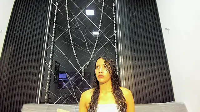 Megan Duskk online show from 27, 7, 2026