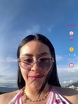 Snapshot of Anni_Rose chatting on 26, 4, 2026 Anni Rose online show from 26, 4, 2026