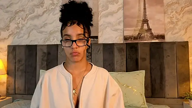 ElizabethSwift online show from 16, 3, 2026