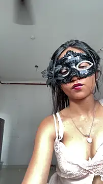MidnightLoversX online show from 2, 5, 2026