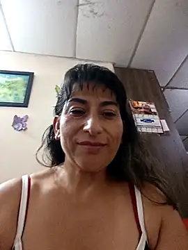 Lucia Rios online show from 16, 4, 2026