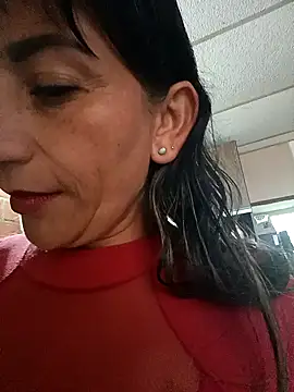 Lucia Rios online show from 8, 5, 2026
