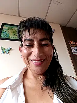 Lucia Rios online show from 11, 5, 2026