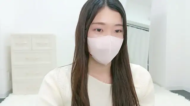 Snapshot of namaikachan_v chatting on 17, 3, 2026 namaikachan v online show from 17, 3, 2026