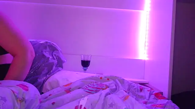 nyxiejinx online show from 15, 3, 2026