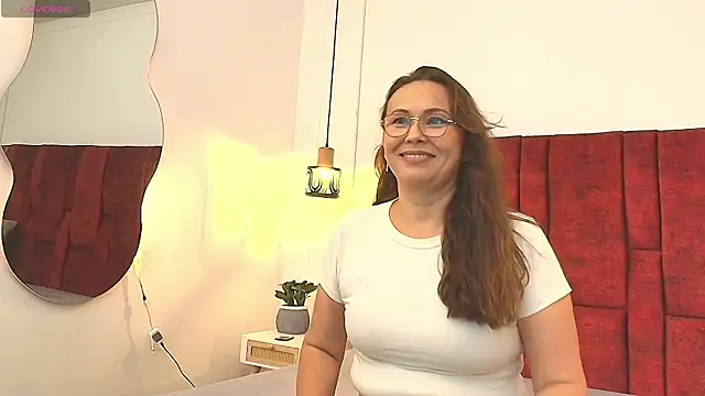  Monaliza  online show from 6, 7, 2026