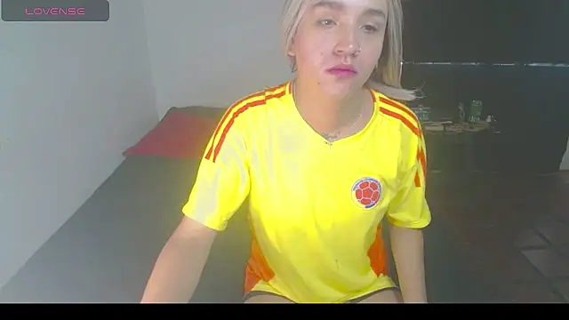Kary Blush online show from 29, 4, 2026