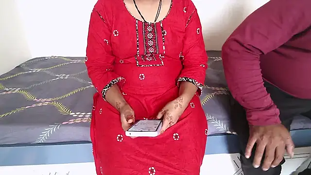 Snapshot of Miss_Sanika chatting on 4, 7, 2026 Miss Sanika online show from 4, 7, 2026
