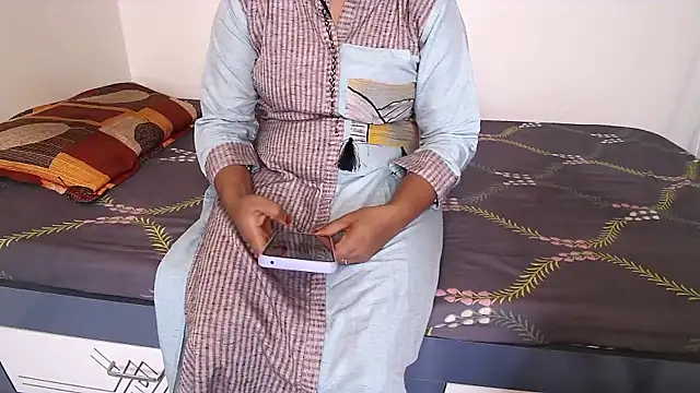 Snapshot of Miss_Sanika chatting on 12, 7, 2026 Miss Sanika online show from 12, 7, 2026