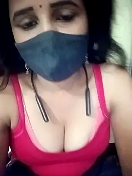 Snapshot of Tamil_Rani- chatting on 13, 3, 2026 Tamil Rani- online show from 13, 3, 2026