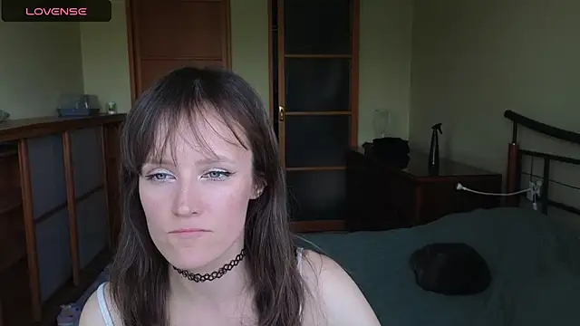 Tender Swan online show from 7, 5, 2026
