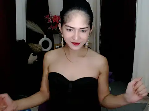 AnaxandraVenomLips online show from 21, 5, 2026
